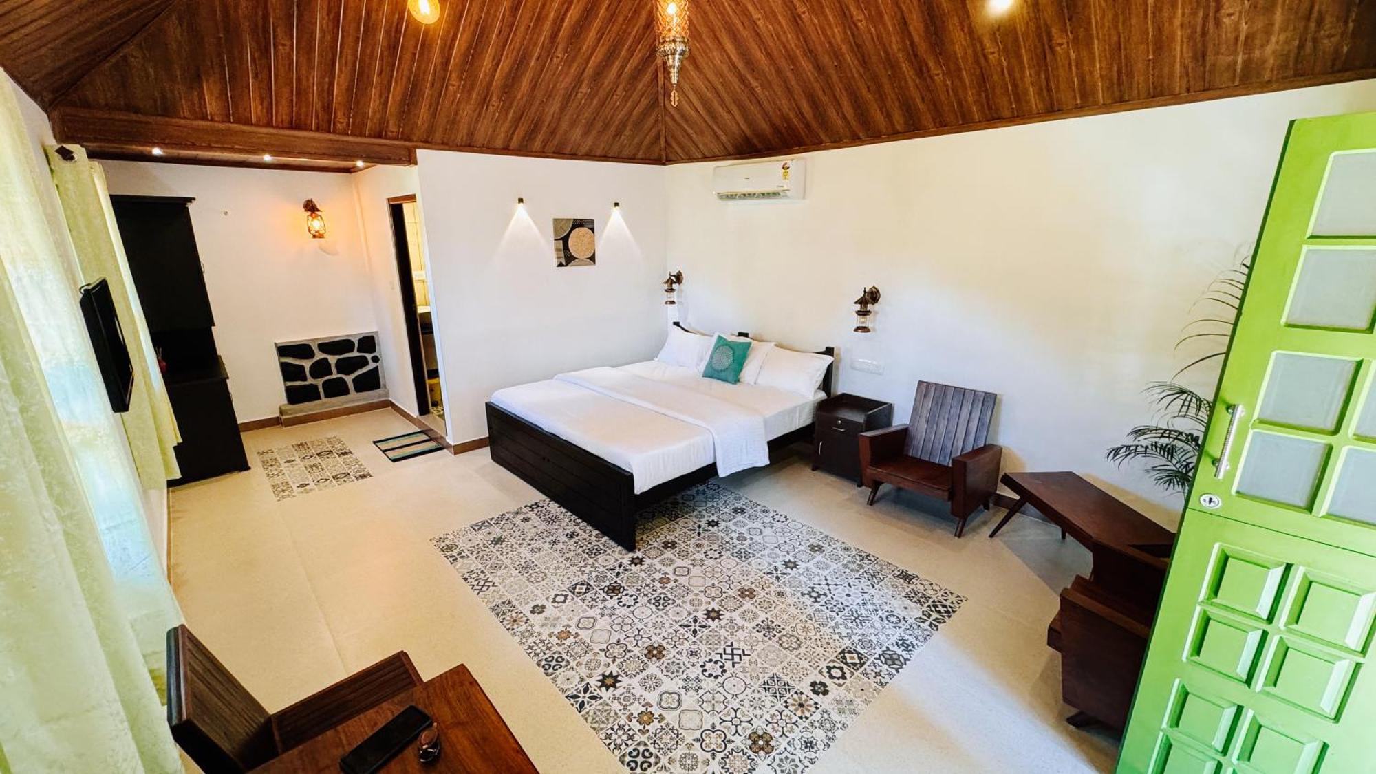 Calm Shack - 2 Bedroom-Boutique Farm Stay Munnar Bagian luar foto