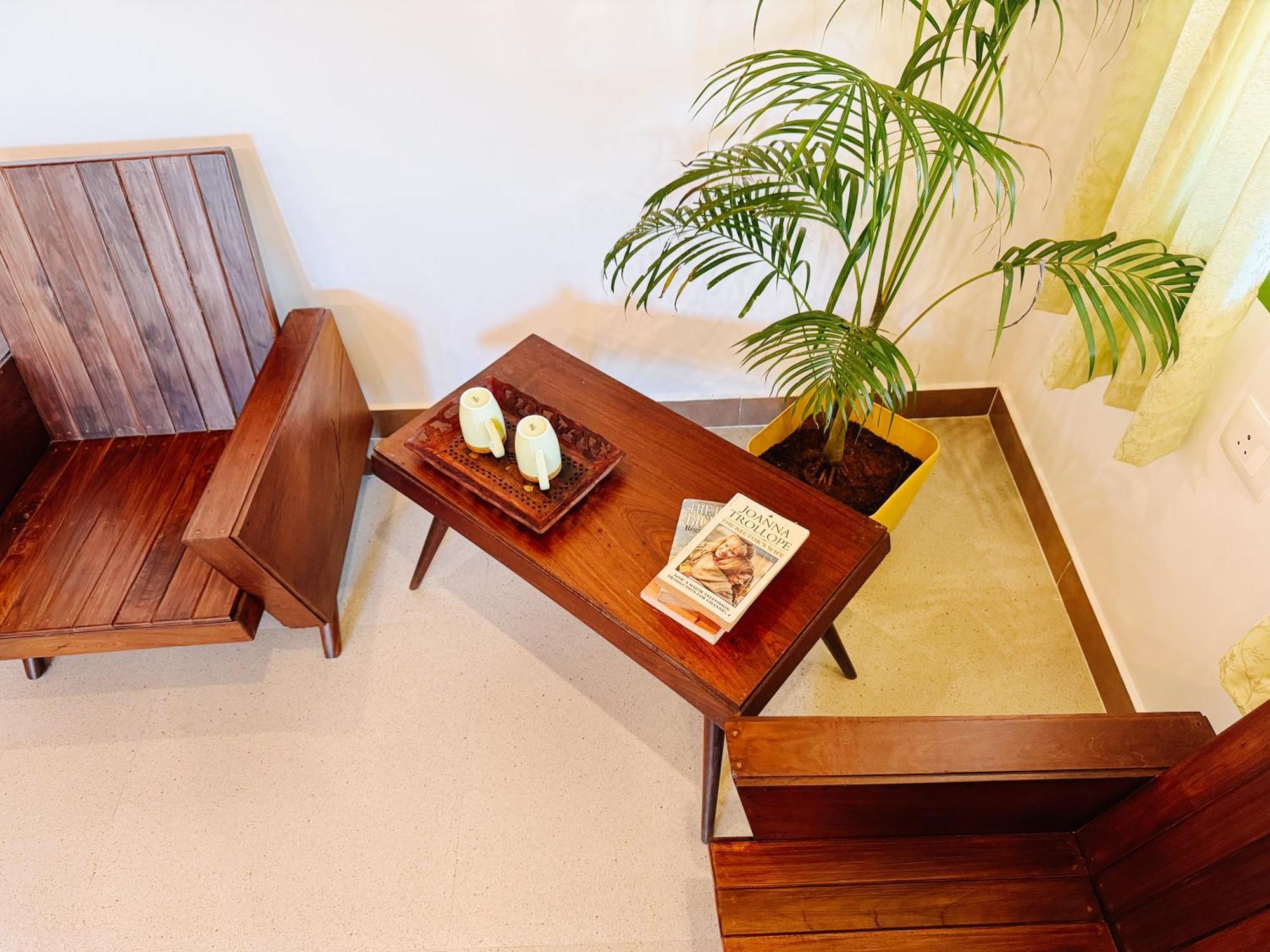 Calm Shack - 2 Bedroom-Boutique Farm Stay Munnar Bagian luar foto