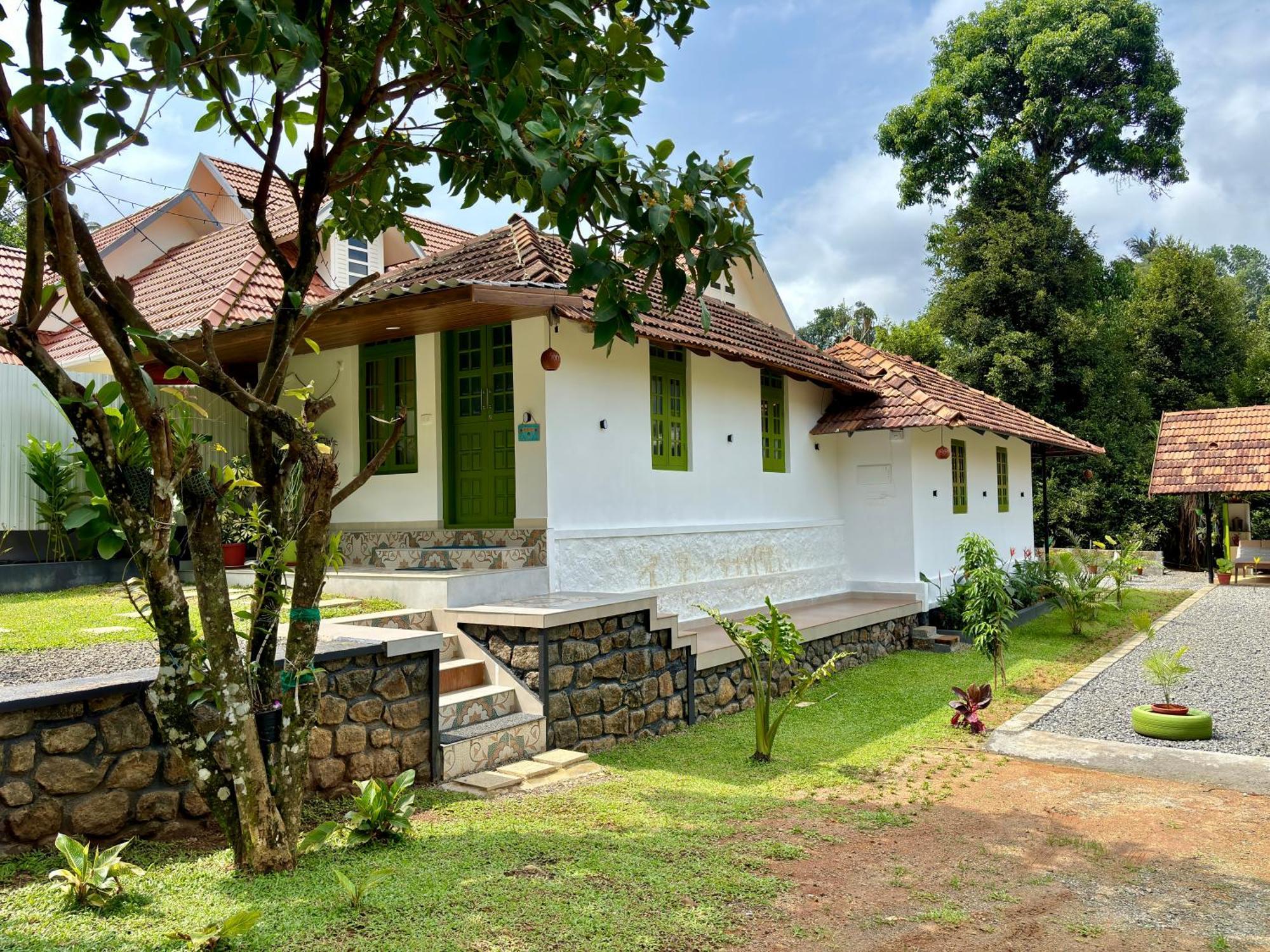 Calm Shack - 2 Bedroom-Boutique Farm Stay Munnar Bagian luar foto